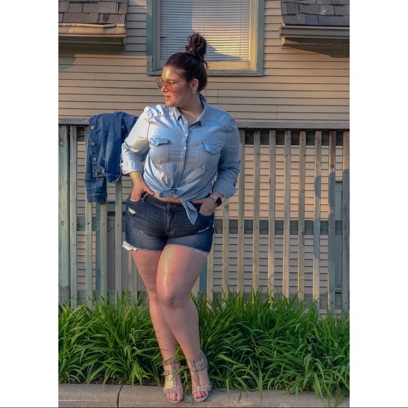 Meet your Posher, Posh - Picture 6 of 9